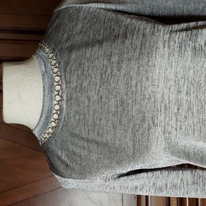 Michael Kors L/S Top - Silver knit - size Small